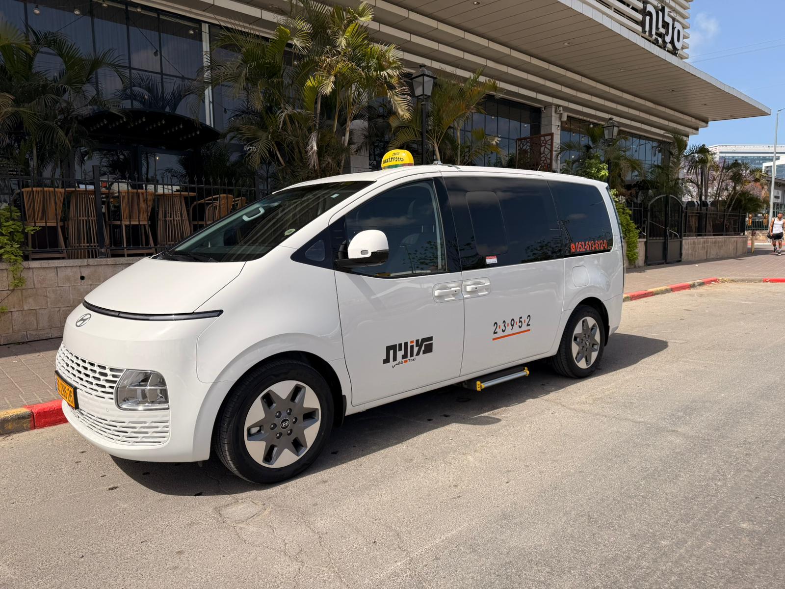 מונית אמיר - רכב 2